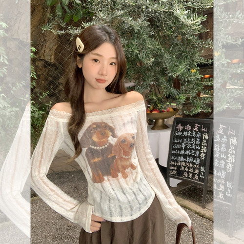实拍实价纯欲蕾丝拼接一字肩长袖t恤女秋季小狗印花修身收腰上衣