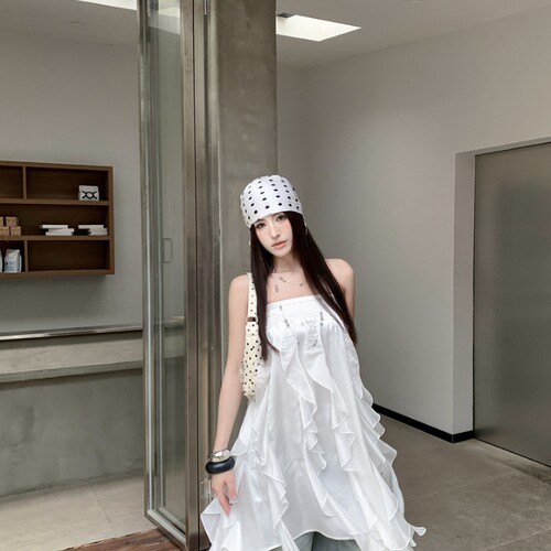 实拍实价夏季辣妹度假风小众一衣多穿拼接不规则飘带抹胸连衣裙
