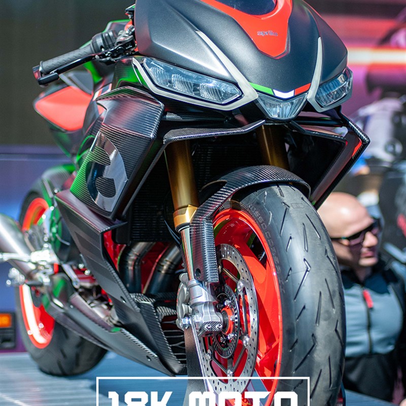 适用阿普利亚rs0 碳纤维改装 全车外壳前后挡泥板后摇臂定风翼