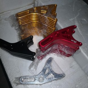 电摩大小螃蟹卡钳支架9mm厚16孔20孔84孔距铝合金精品连接码