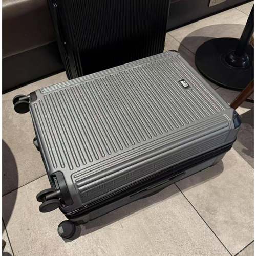 高档亏本清纯仓高货加厚pc出口日本旅行箱扩展学生行李箱可2寸拉4