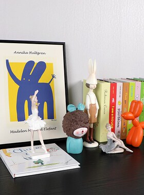 样板房儿童房书房书桌装饰品小摆件卡通芭蕾少女绘本假书挂画现代