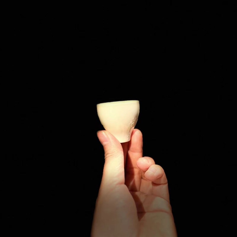 新款定窑暖白色定瓷鸡心杯 工夫泡茶道迷你小号牙白一口品茗杯25c