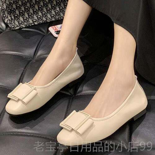 正品春季新款舒适软底妈妈真皮平4大尺码女40一43底圆头软皮单鞋