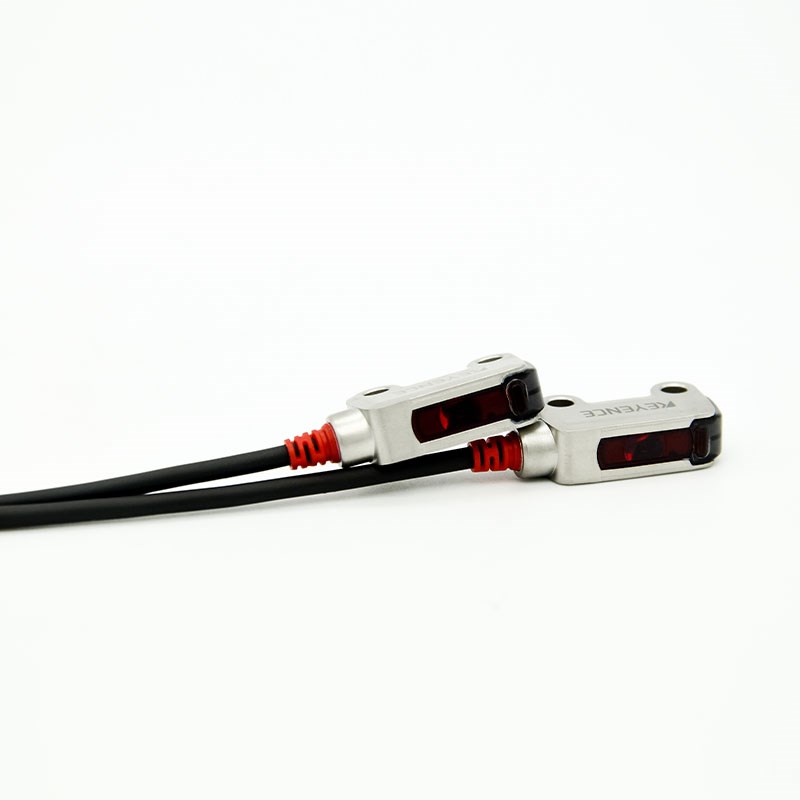 原装KEYENCE基恩士PR-M51N1 MB15N1 MB30CN N3 P3光电开关传感器