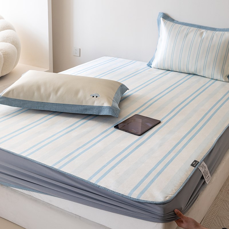 小清新夏季条纹冰丝凉席三件套刺绣可水洗1.5/1.8床笠款空调软席