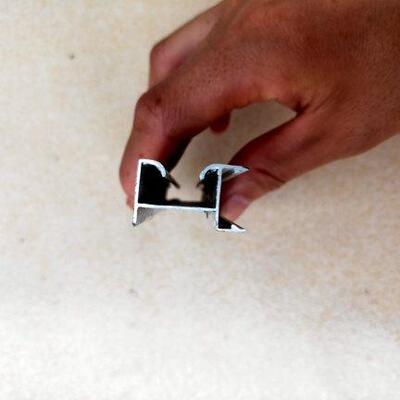 批回卷纱窗卡槽老式窗配件纱卡框条底铝合金抗风化槽GTO底底角铝