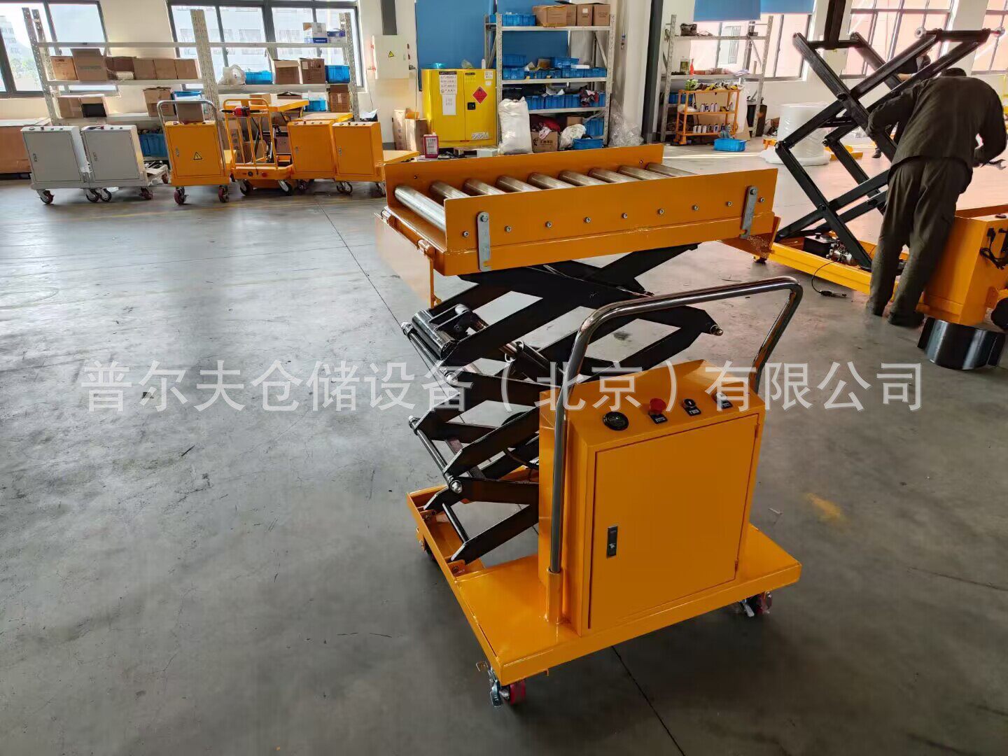 非标模具牛眼滚珠升降推拉车