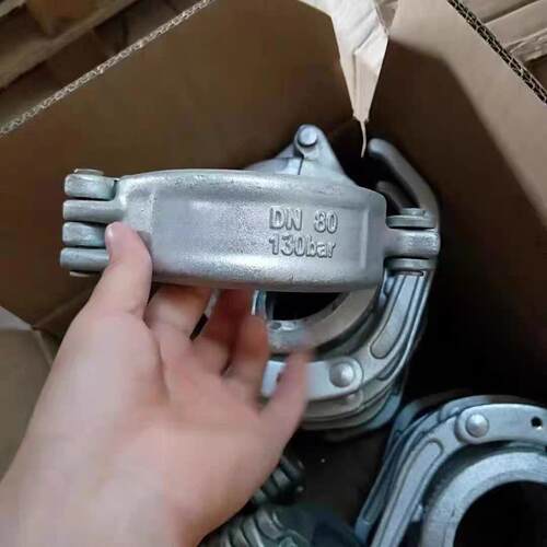 砼泵EOH管卡卡混凝土输送泵把管管卡锻造快速镀锌压卡箍式泵管连