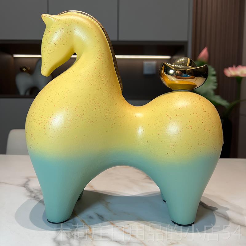 正品新中式上钱马陶瓷摆件高级感有招财办室客厅电视柜酒公柜桌面