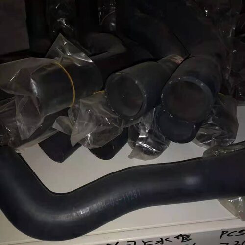 下水管上水管推土机D65EX-