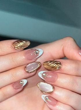 香槟法式星芒海莉穿戴甲手工中长简约老钱美甲高级绝美杏仁指甲