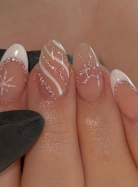 Sellora冬日白色雪花海莉穿戴甲手工中长美甲高级杏仁指甲xq