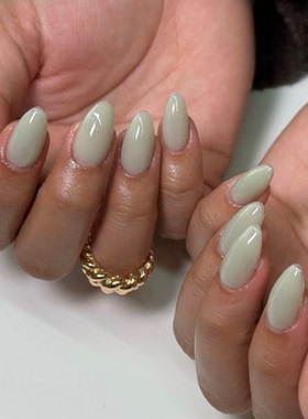 Sellora绿色纯色老钱海莉穿戴甲手工短款美甲绝美高级杏仁指甲