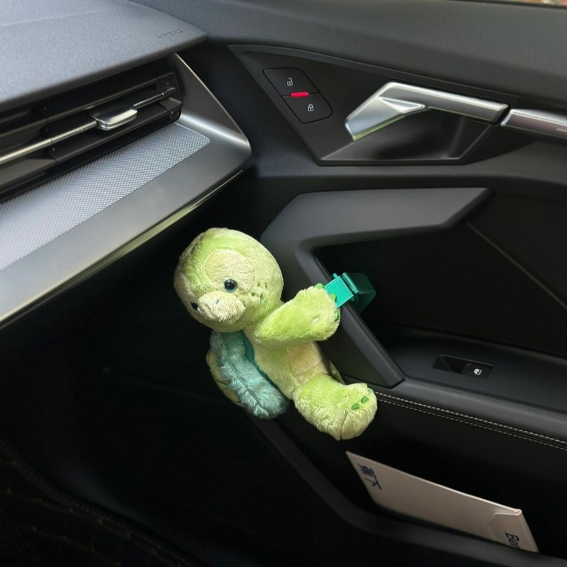 奥乐米粒汽车内饰中控台方向盘装饰摆件车载门把手趴趴玩偶公仔