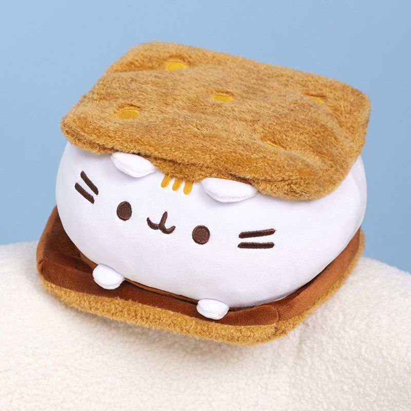 夹心饼干猫新款卡通小猫咪毛绒玩具沙发飘窗靠枕办公室椅垫靠背枕