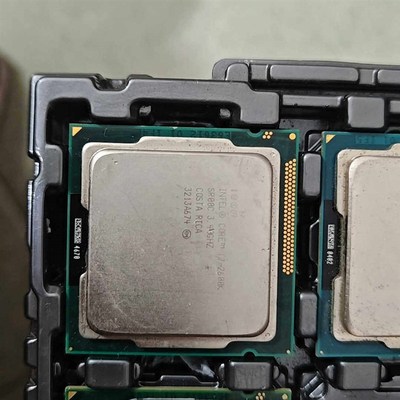 有一个i7-2600K,的成色一般功能正常使用实物图