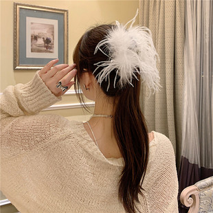 韩国超仙纯欲黑色白色羽毛抓夹鸵鸟毛后脑勺盘发发夹女夹子鲨鱼夹