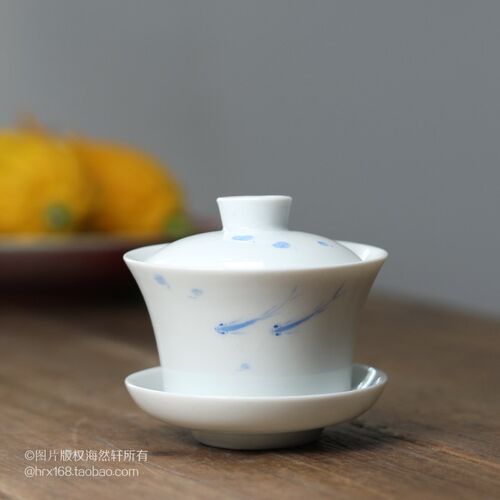 釉上彩手绘小蓝鱼盖碗 单丛茶三才杯泡茶碗 陶瓷功夫茶具 超小号
