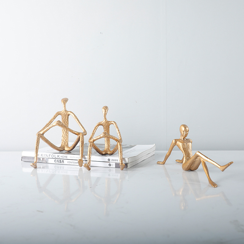 现代金属人物雕塑样板房创意摆件会所别墅酒店家居软装饰品
