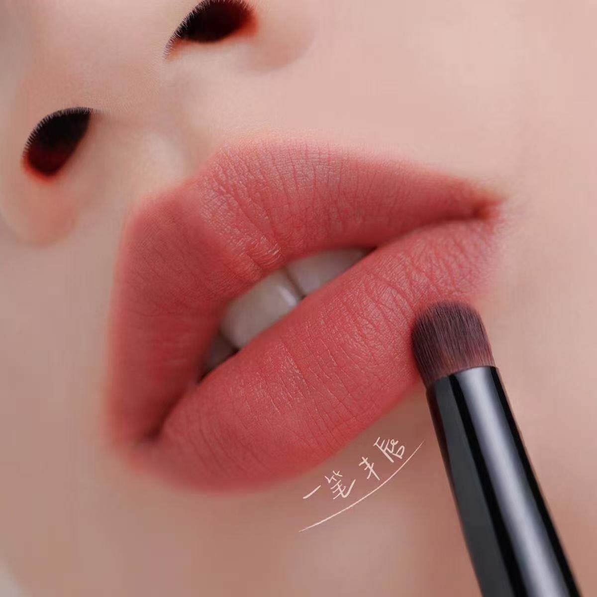 双头唇刷唇线笔刷专业带盖圆头口红刷便携晕染唇色化妆师同款工具