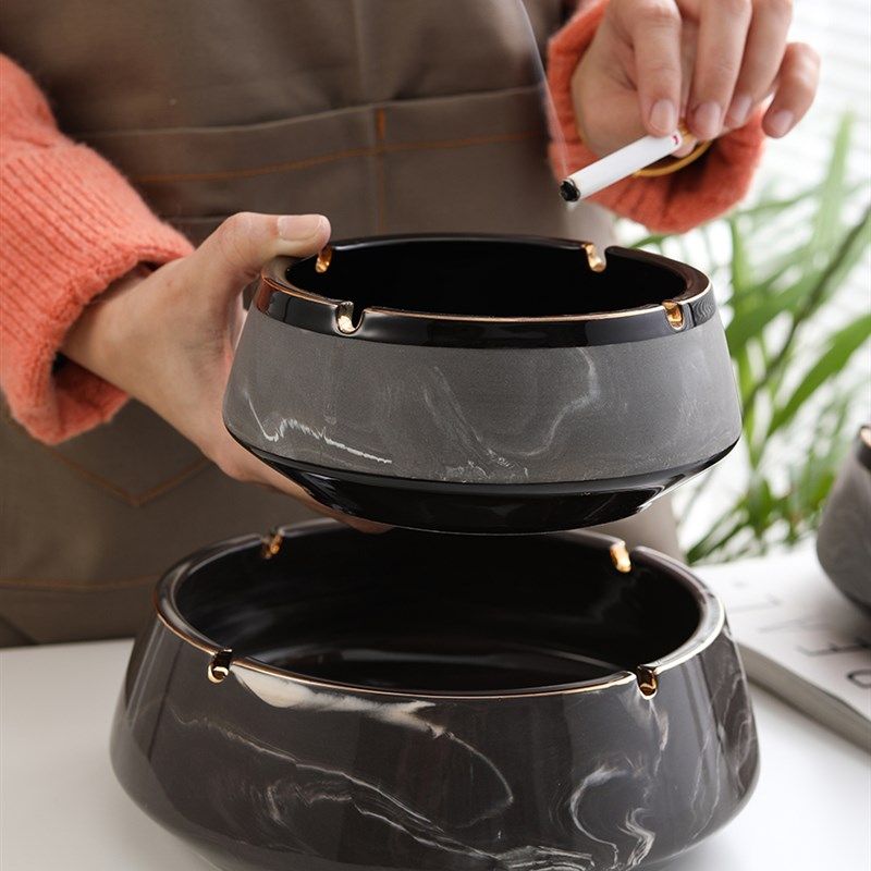 创意个性潮流圆形欧式高档陶瓷烟灰缸防飞灰大小号家用客厅办公室