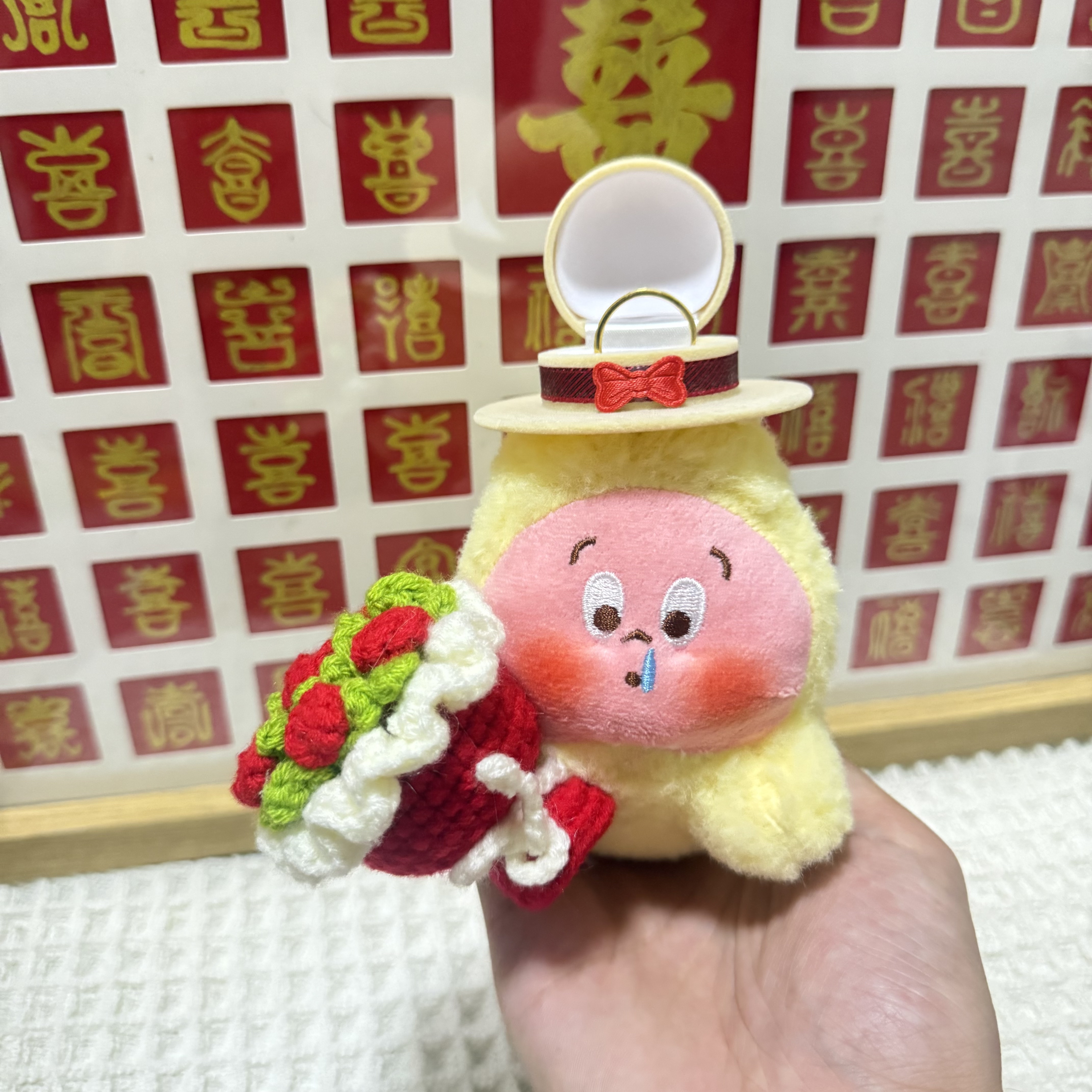 可爱星星人戒指盒求婚订婚首饰盒可爱毛绒公仔创意礼物图片