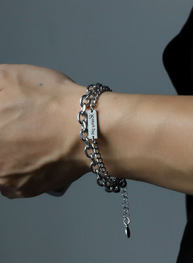 2025新款男士嘻哈风古巴男款手链个性潮酷钛钢手镯男时尚穿搭配饰