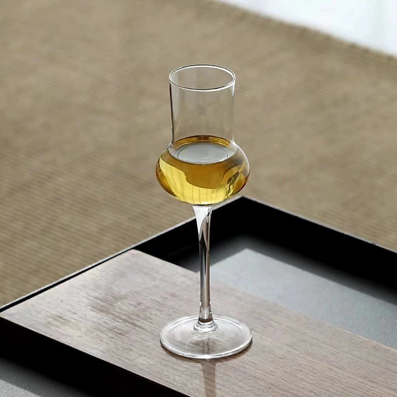 茶艺品鉴杯创意绿茶杯玻璃高脚杯泡茶器品茗杯茶道闻香杯异形酒杯