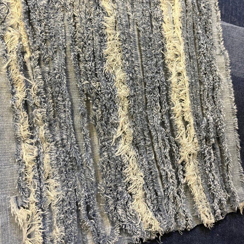 做旧水洗牛仔布料毛边风格设计师作品展示用途学院毕业生牛仔面料
