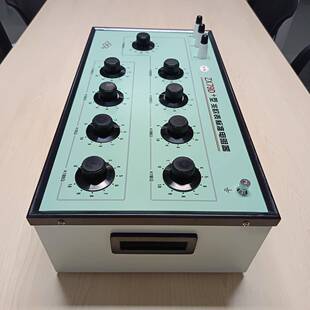 9号：M4库10650 ZX7D 兆欧表标准电阻URO箱O型号 Z01