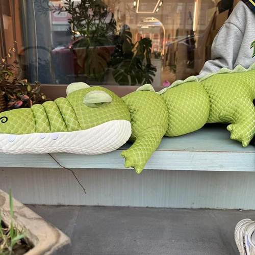 通公仔具儿童卡凉豆豆抱腰BL/TU靠凉感陪睡玩偶床玩上枕头靠枕枕