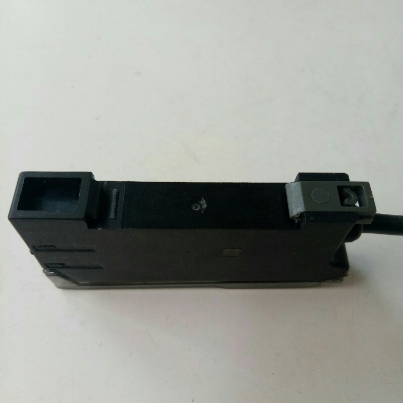 光纤放大器E3X-N11欧母龙款数显FS-V11基恩士款JHEN嘉恒