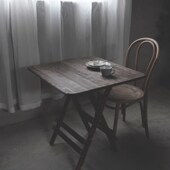 做旧折叠实木方桌子摄影背景老旧破桌子圆餐桌美食拍照道具仿古风