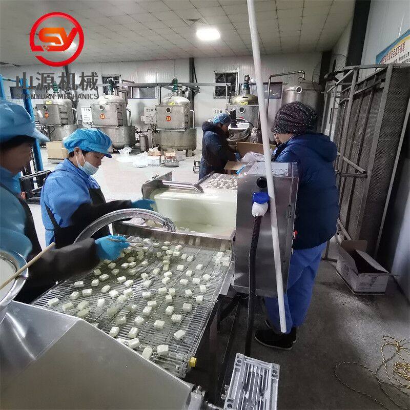 400型法棍巧克力涂层机 全自动带加热淋浆机设备 酸奶块淋浆机,清洗/食品/商业设备,洗筐机,淘宝优惠券,粉丝福利购,淘宝优惠卷