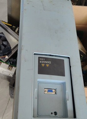 伟肯变频器NSX00385-G2H1SSS-A1A300C3