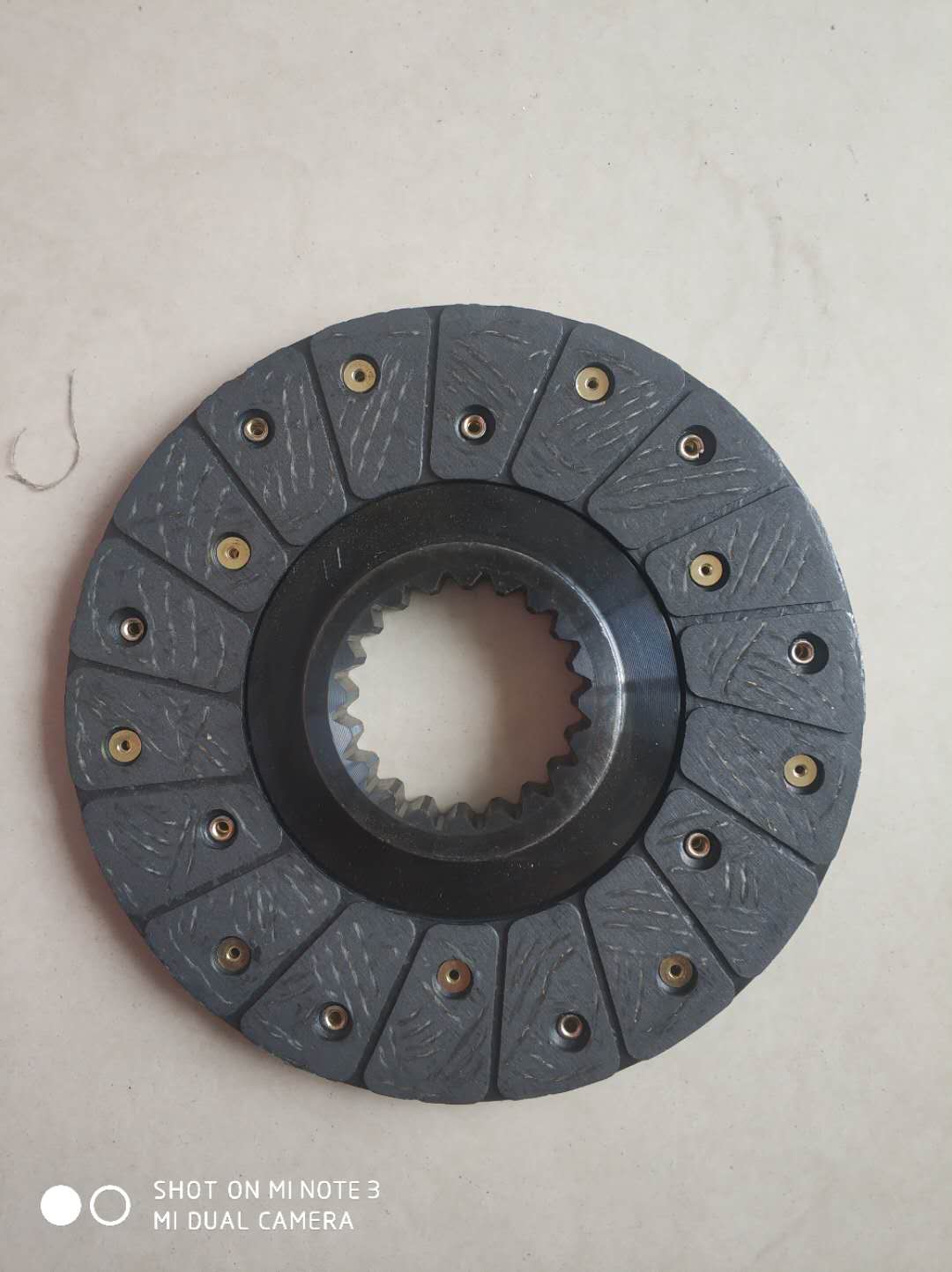 福田雷沃欧豹750拖拉机 刹车片