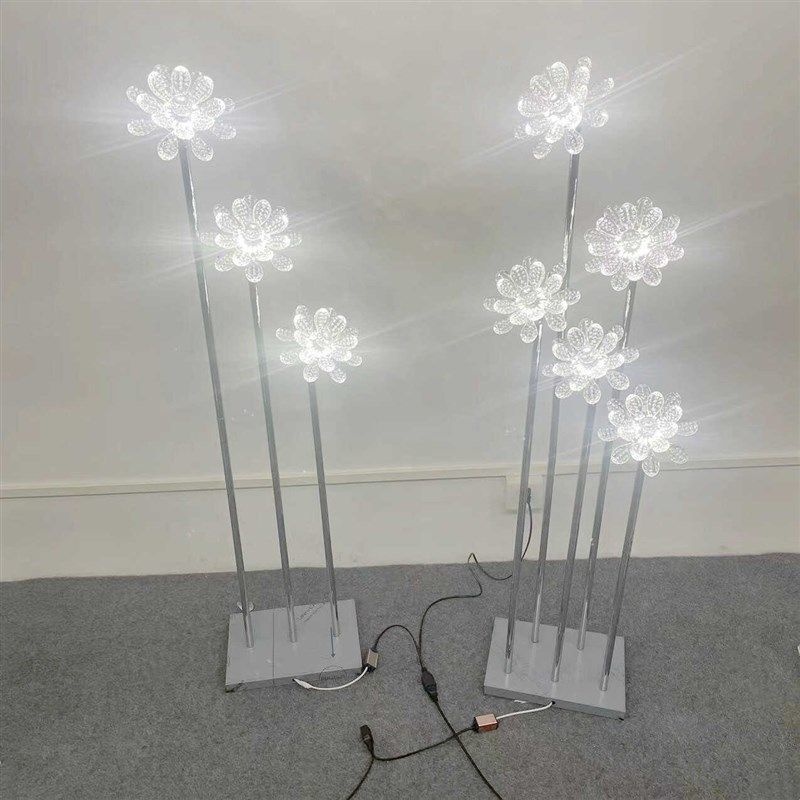 新款婚庆道具水晶花瓣路引冰晶冰条片引路发光舞台装饰布置水晶灯,节庆用品/礼品,路引,淘宝优惠券,粉丝福利购,淘宝优惠卷