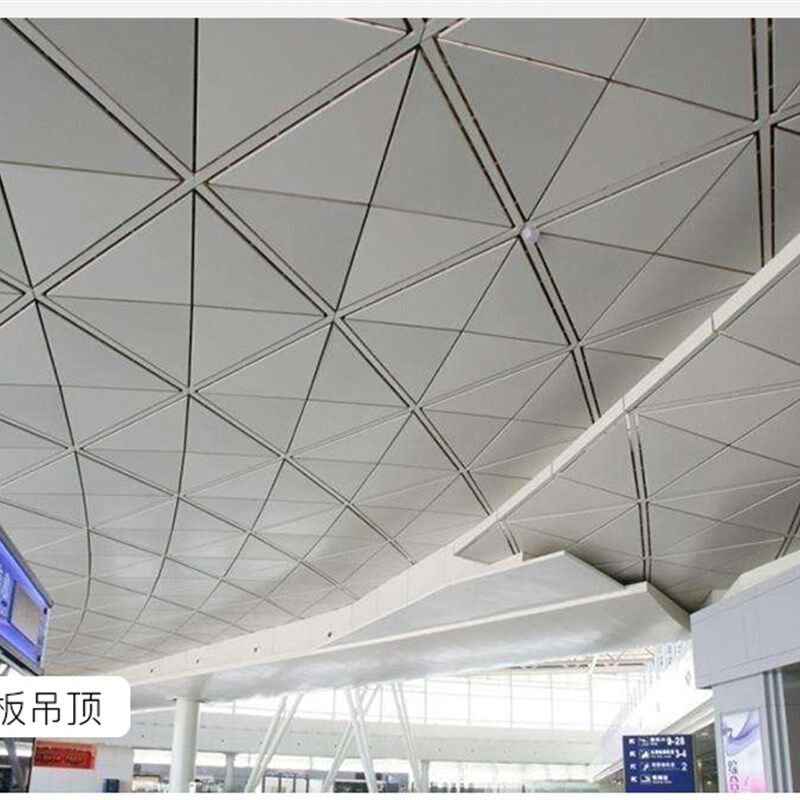 新品铝单板厂家幕墙氟碳漆冲孔铝单板外墙装饰木纹雕R花镂空门头