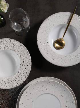 ns陶瓷形草盘创意展示摆GZI圆盘酒店餐i具深汤盘帽子披萨盘平底托