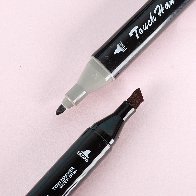 油性头彩色马克笔装油性水彩笔儿童学生头马克笔8色装