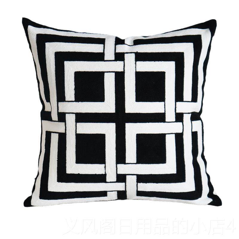 正品轻奢黑格子抱枕枕沙发棋盘格靠白北欧样板间软绣装设计师花靠