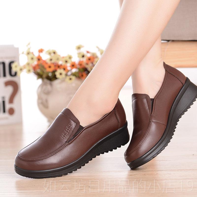 正品皮软底皮妈妈超软平底休闲真 鞋久站不累鞋工款作鞋鞋黑色女