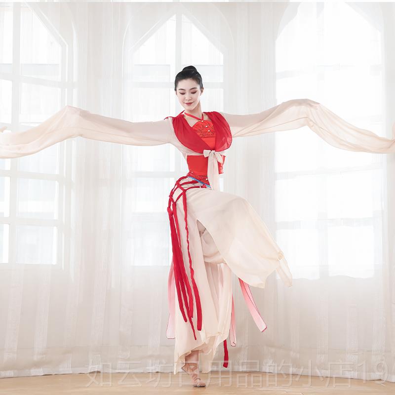 正品采购产古典，舞女装，节日宴会舞蹈装，中式水袖品，汉唐服装