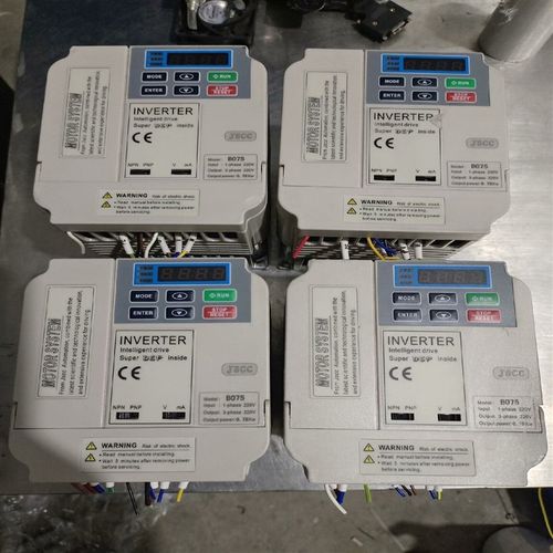 议价精研变频器JSCC-B075   075KW220V议价
