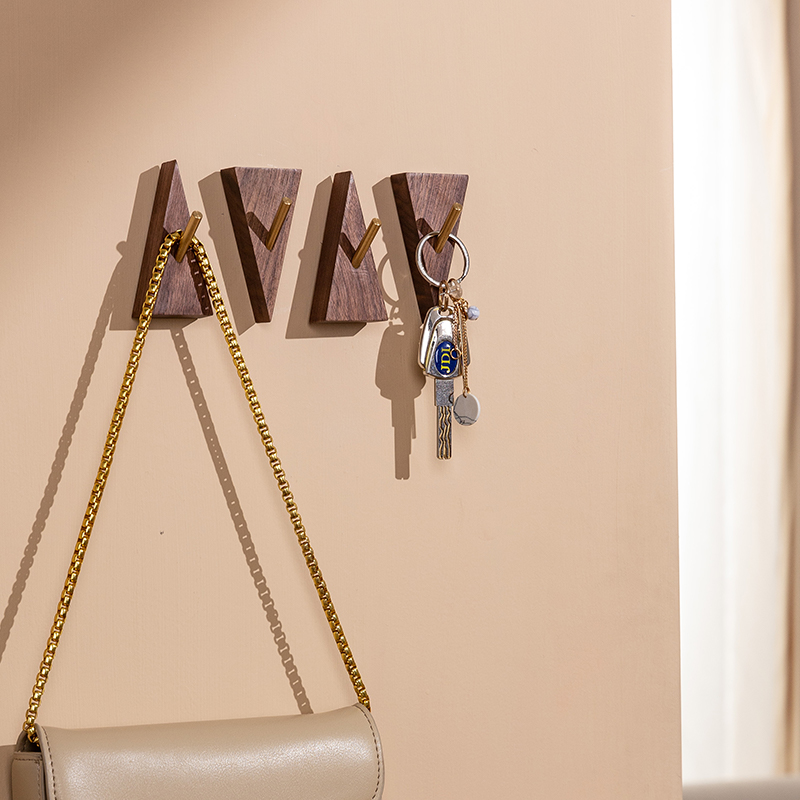 门后实木挂钩家用墙上钥匙衣帽钩进门挂衣架玄关免打孔壁挂式粘钩