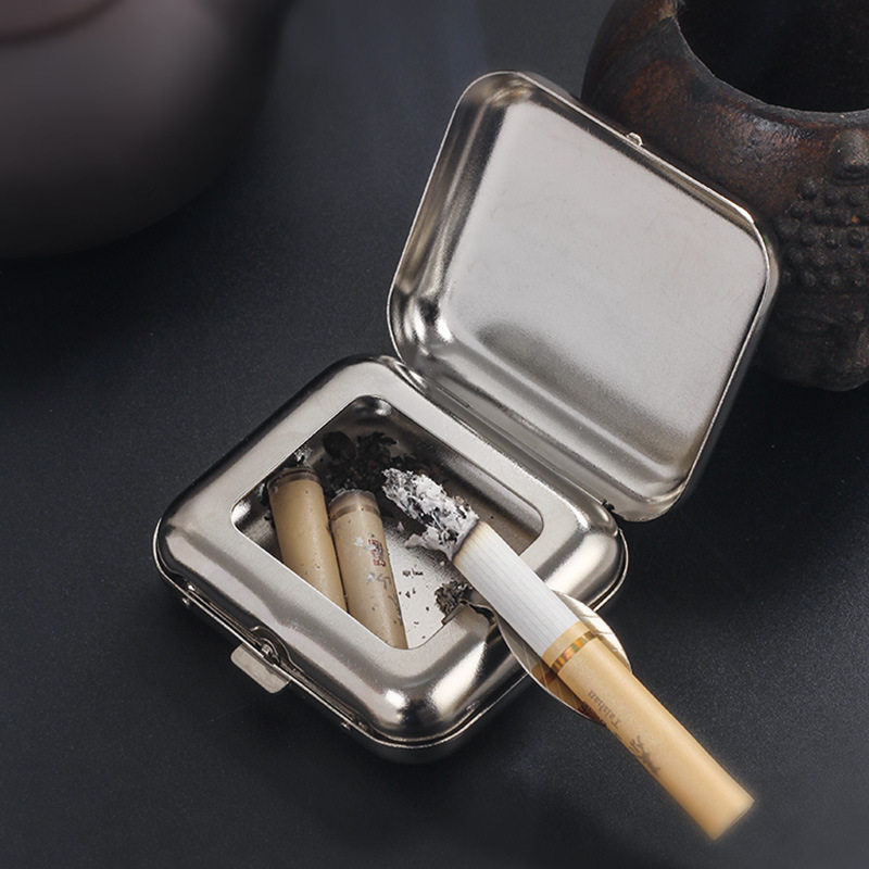 迷你便携式日式烟灰缸携带口袋烟缸随身车载烟灰盒金属创意小烟缸
