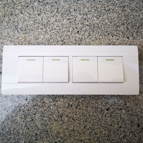 118型面板4联四位四开自动复位回弹常开常闭开关按钮智能门禁开关