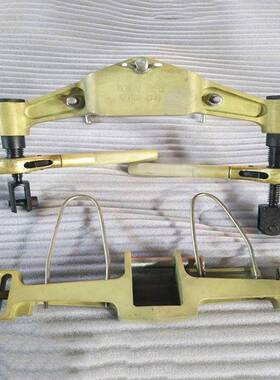 梯端双形联板翼型卡带电间更换瓷瓶闭合卡229110KV单导线吊钩卡接