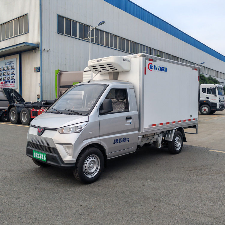 五十铃9.6米海鲜冷藏保温车